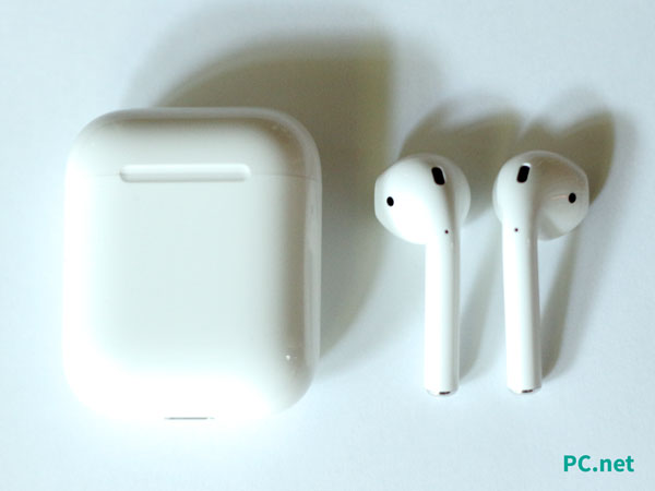 Apple AirPods Review