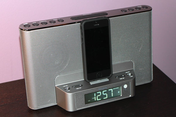 Sony Clock Radio with iPhone 5